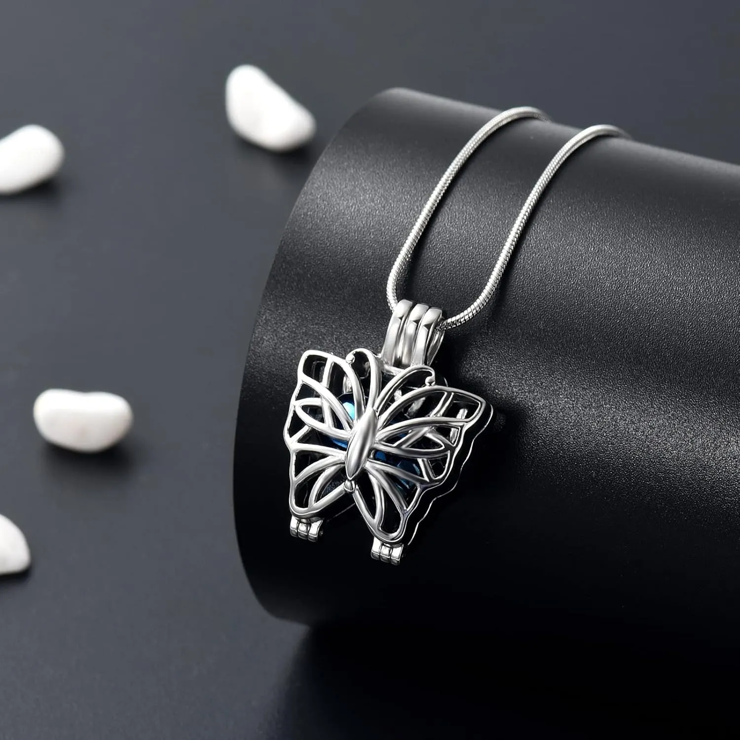 XSMZB Butterfly Urn Necklace Cremation Jewelry for Ashes Stainless Steel Pendant Keepsake Human Pet Loved Ones Memorial Locket for Women Girls